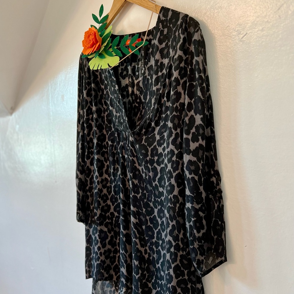 Joe Fresh Black/Gray Leopard Print Tunic Med - image 2